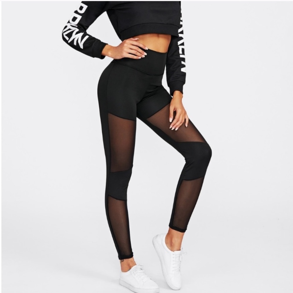 Black leggings